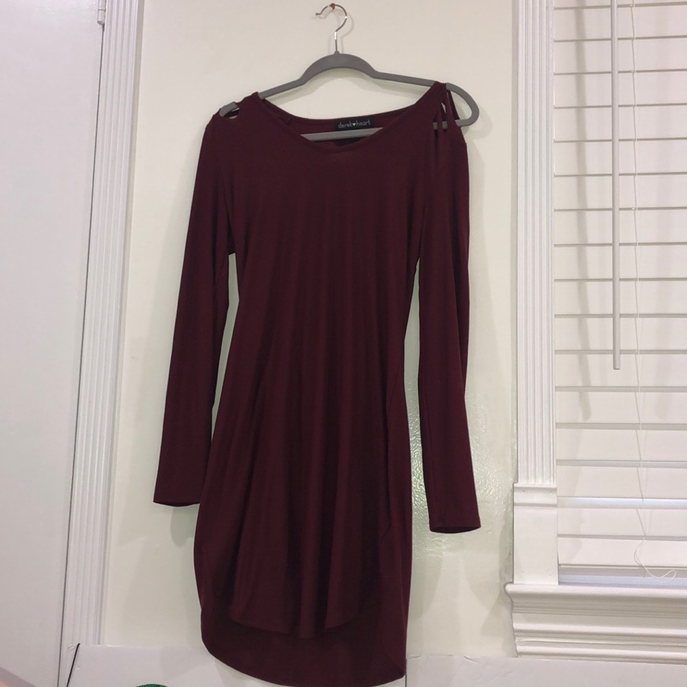long sleeve short dress with cut out